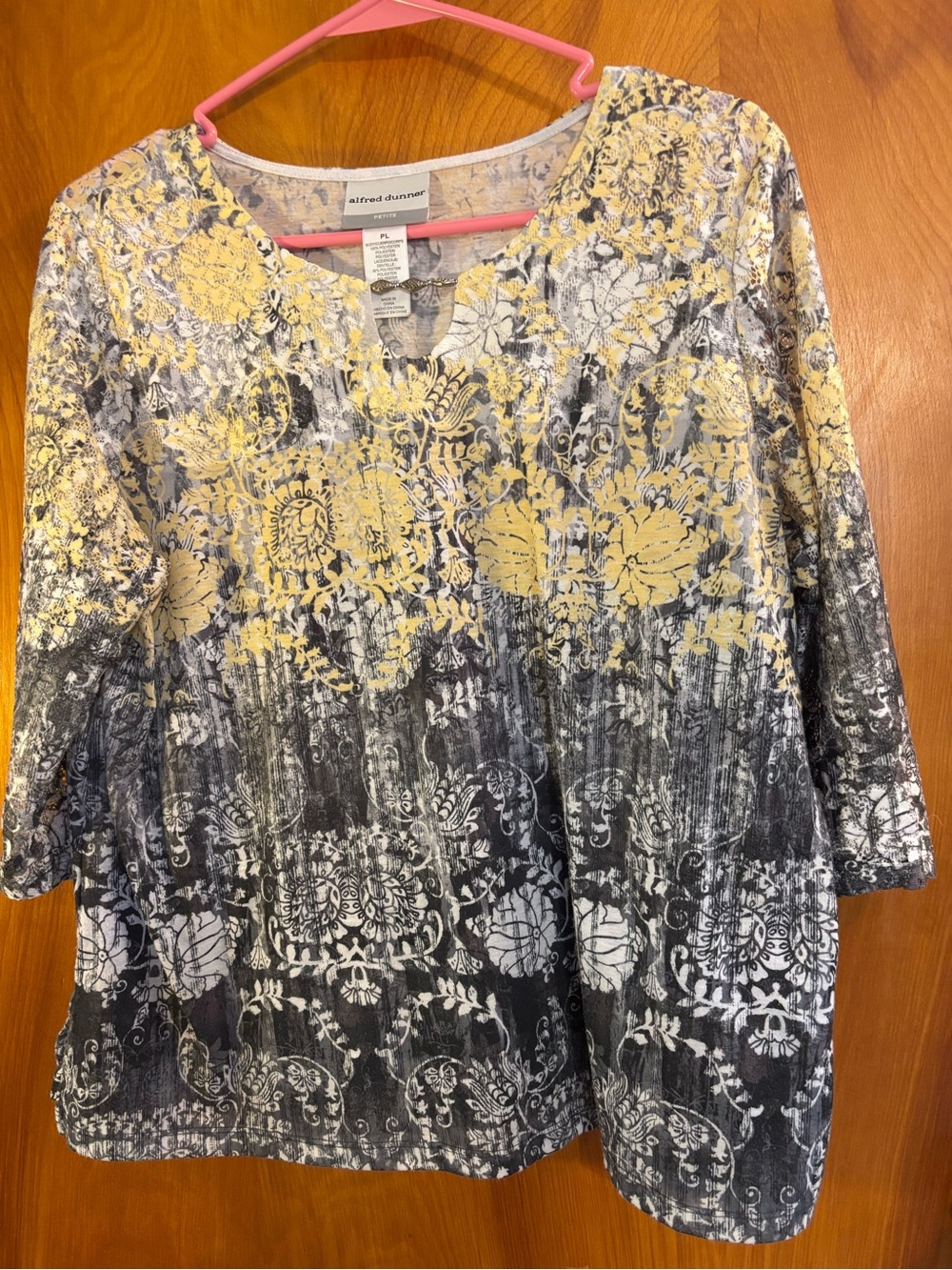Alfred Dunner Yellow and Gray Floral-Pattern Scoop Neck Tunic